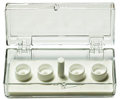 EM-Tec SJ4 clear styrene storage box for 4 x  Ø9.5mm JEOL cylinder stubs